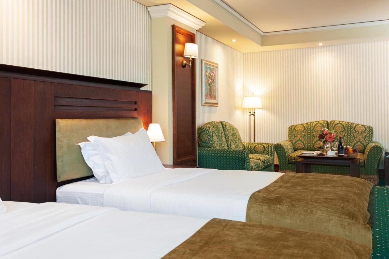 Grand 5* Sofia
